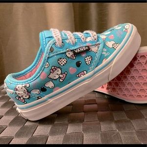 Hello Kitty Vans - Misses/Little Girls 11.0